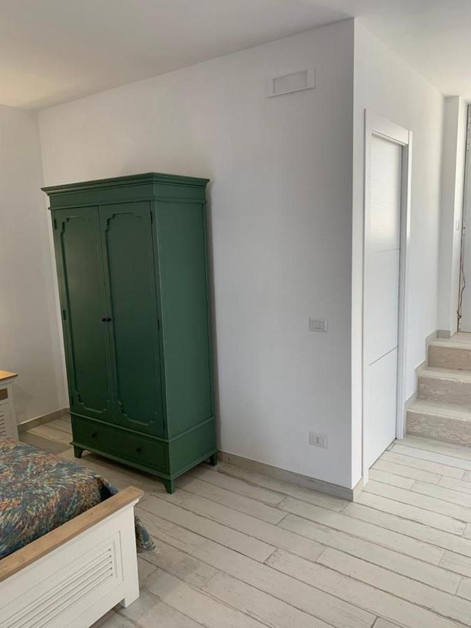 Hotel La Casa Di Pietra Formia Esterno foto