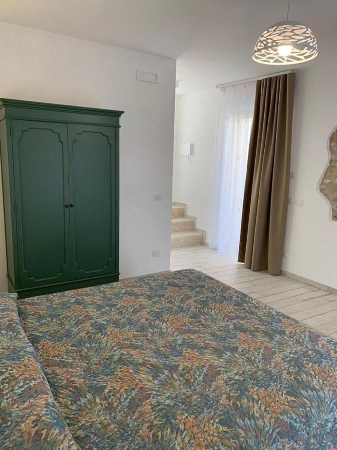 Hotel La Casa Di Pietra Formia Esterno foto