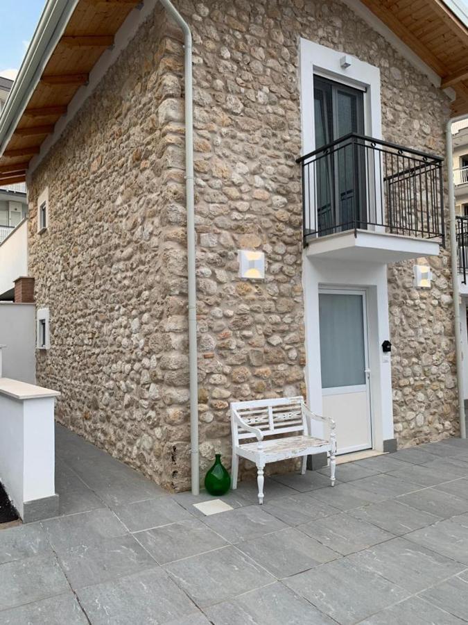 Hotel La Casa Di Pietra Formia Esterno foto